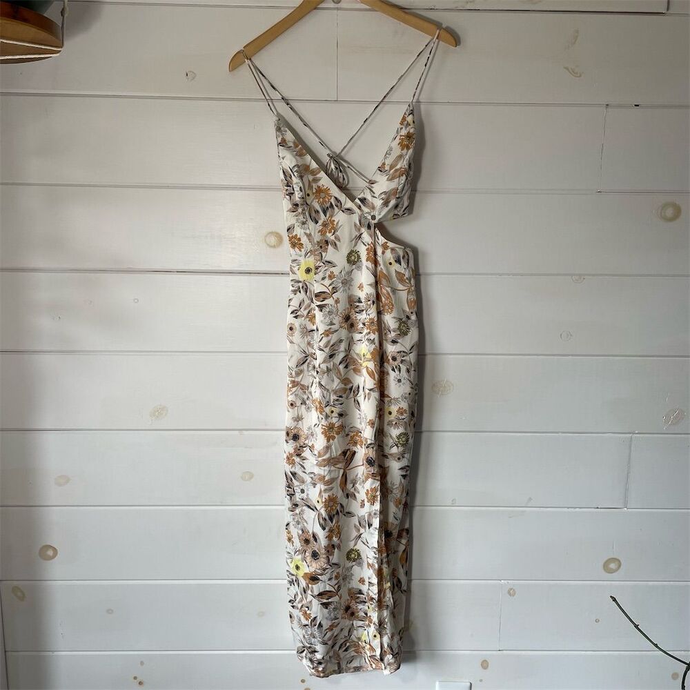 Saints + Secrets Beige Floral‎ Dress Size L Stappy Tie Back Maxi
